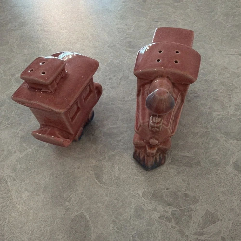 Vintage Pink Ceramic Train Salt and Pepper Shakers Set 2pc Novelty Locomotive